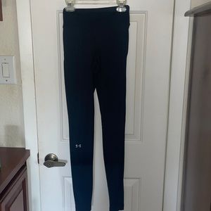 Cold gear running leggings size small
